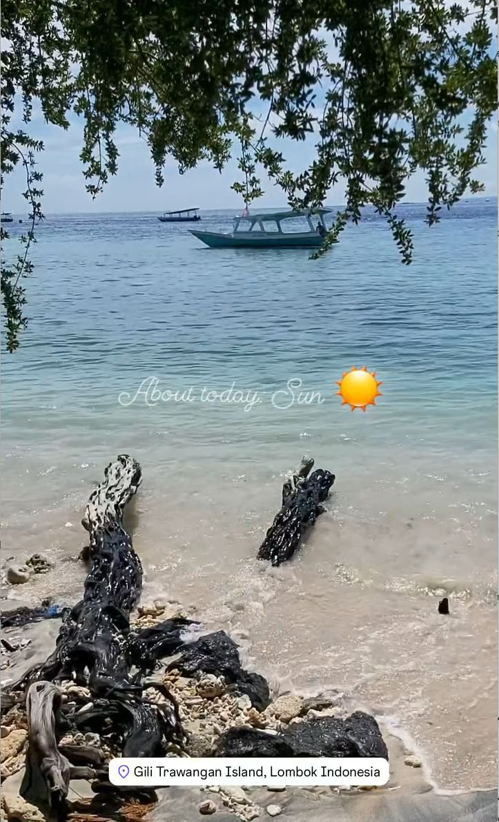 One of the many beaches at Gili Trawangan