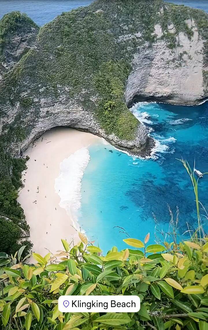 Klinging beach in Nusa Penida