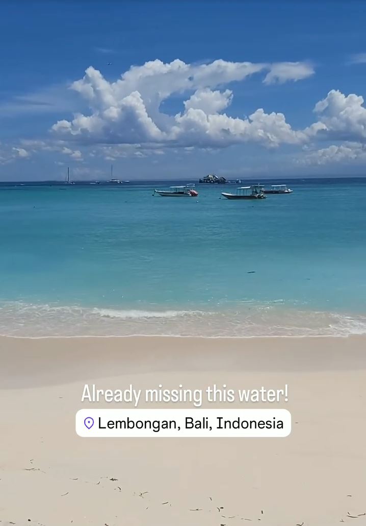 Crazily baby blue waters in Lembongan Bali